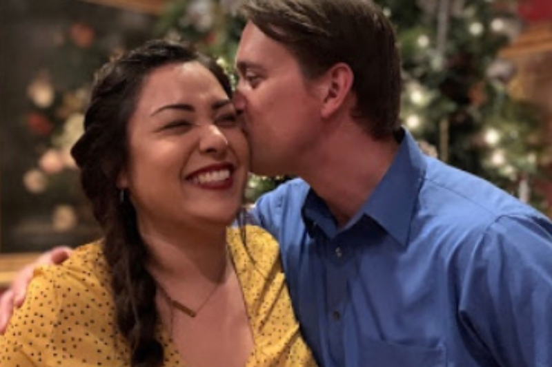 A Tucson speed dating couple who just met